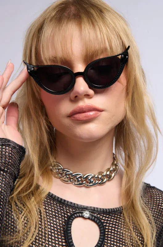 BELONG ON THE COVER SUNGLASSES made by AKIRA