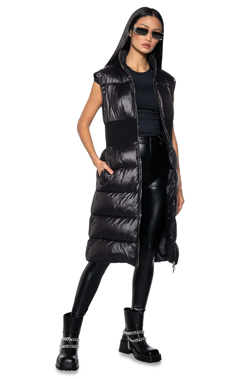 2 IN 1 PUFFER COAT sold by AKIRA product image thumbnail 2