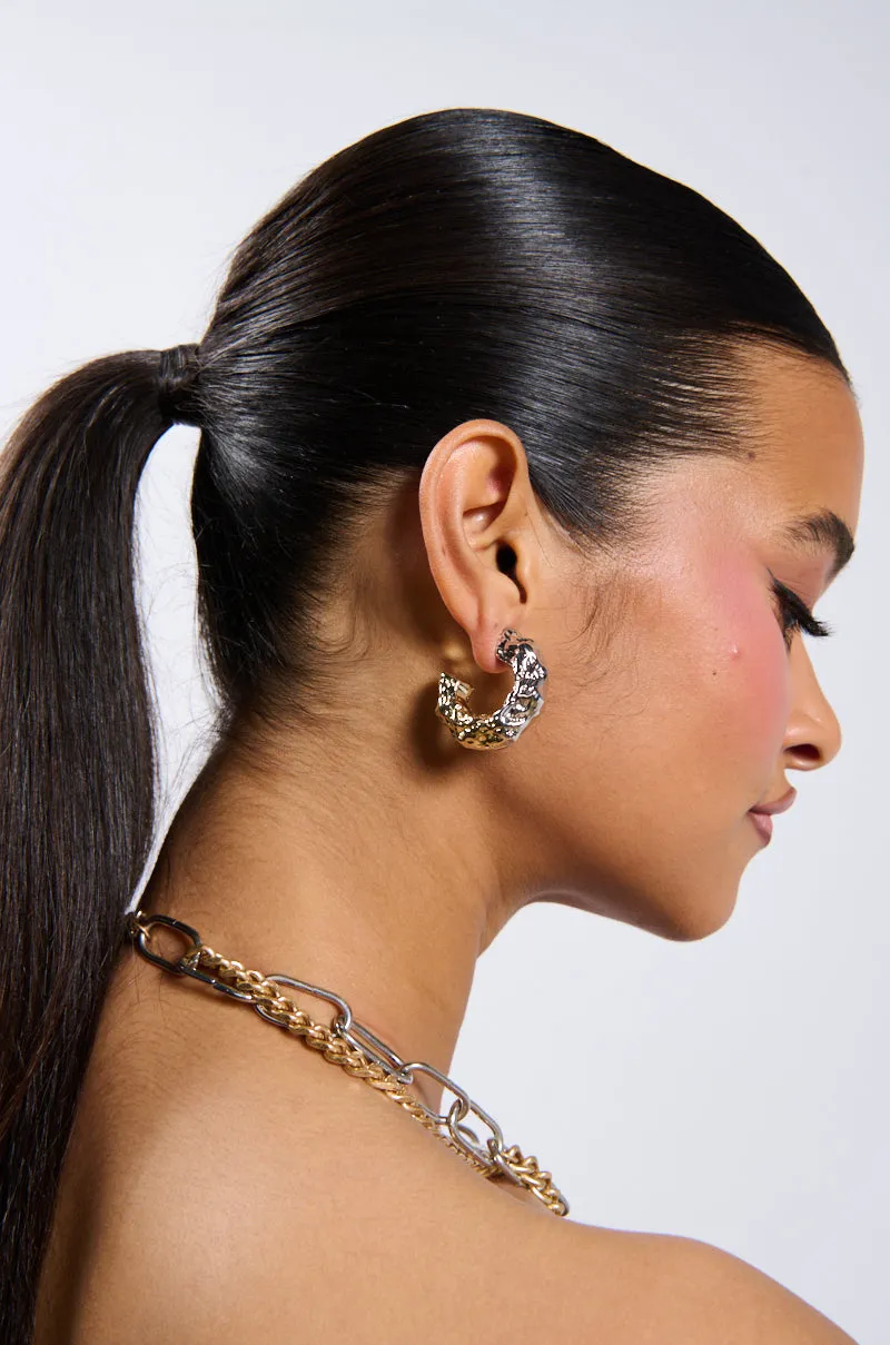 MIXED FEELINGS HOOP EARRING IN GOLD sold by AKIRA product image thumbnail 4