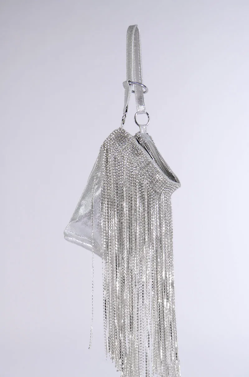 BLING WATERFALL LUXE PURSE sold by AKIRA product image thumbnail 4