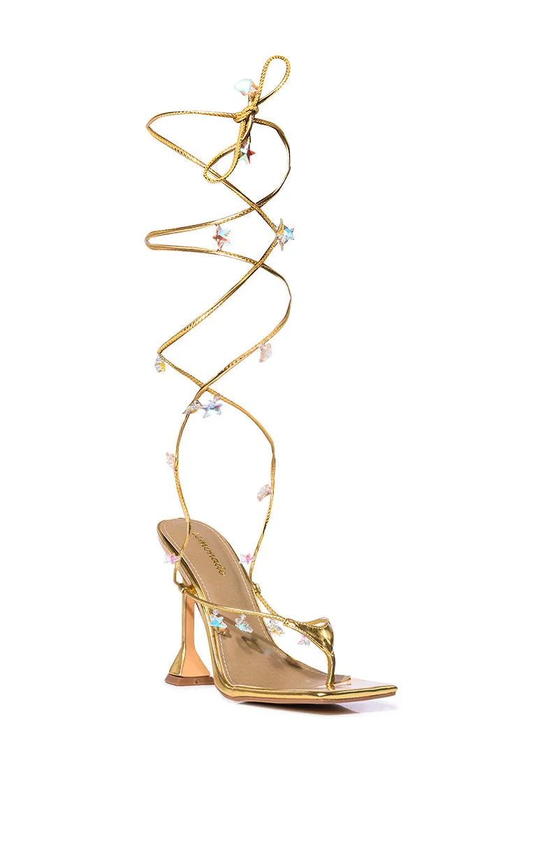 ISLA STAR STRAPPY SANDAL IN GOLD sold by AKIRA product image thumbnail 4