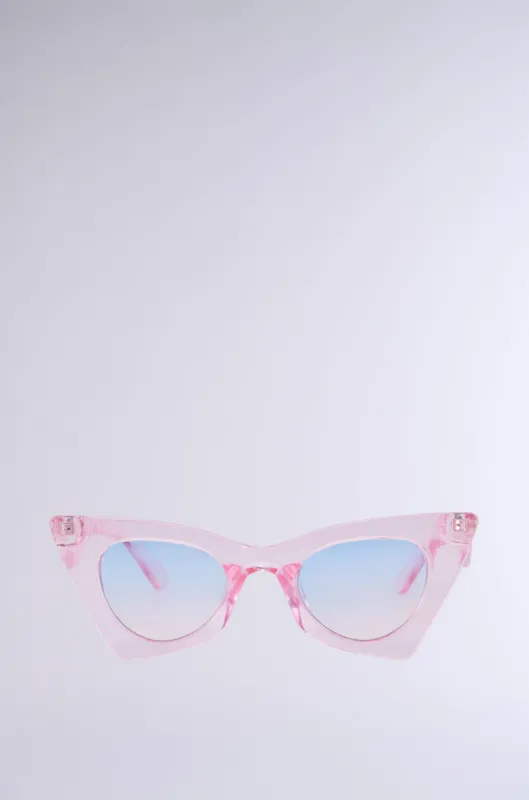 RETRO LOVE SUNGLASSES made by AKIRA