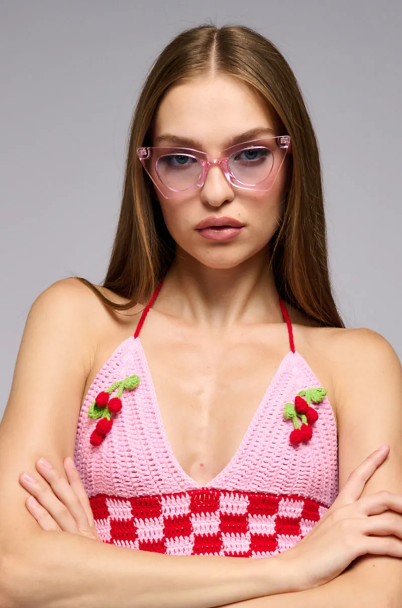 RETRO LOVE SUNGLASSES sold by AKIRA product image thumbnail 2