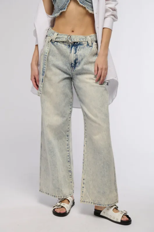 COOL GIRL RELAXED FIT DENIM sold by AKIRA