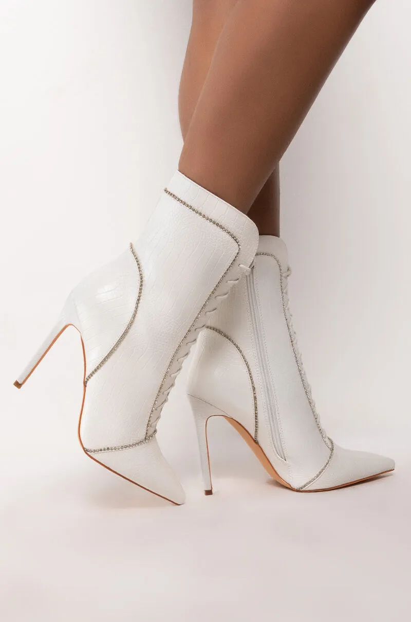 AZALEA WANG NIGHTS IN VEGAS STILETTO BOOTIE IN WHITE CROC sold by AKIRA product image thumbnail 2