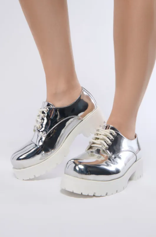 AZALEA WANG PIERRETTE SILVER FLATFORM CLOG sold by AKIRA
