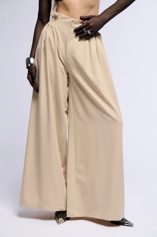MISS PERFECT PLEATED TROUSER sold by AKIRA