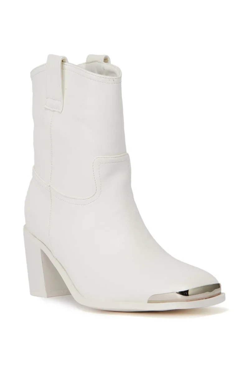AZALEA WANG JOLYN WHITE WESTERN BOOTIE sold by AKIRA product image thumbnail 2