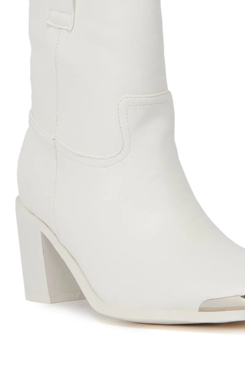 AZALEA WANG JOLYN WHITE WESTERN BOOTIE sold by AKIRA product image thumbnail 4