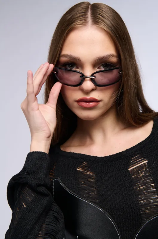 RAYS TO CATCH SUNGLASSES IN BLACK made by AKIRA