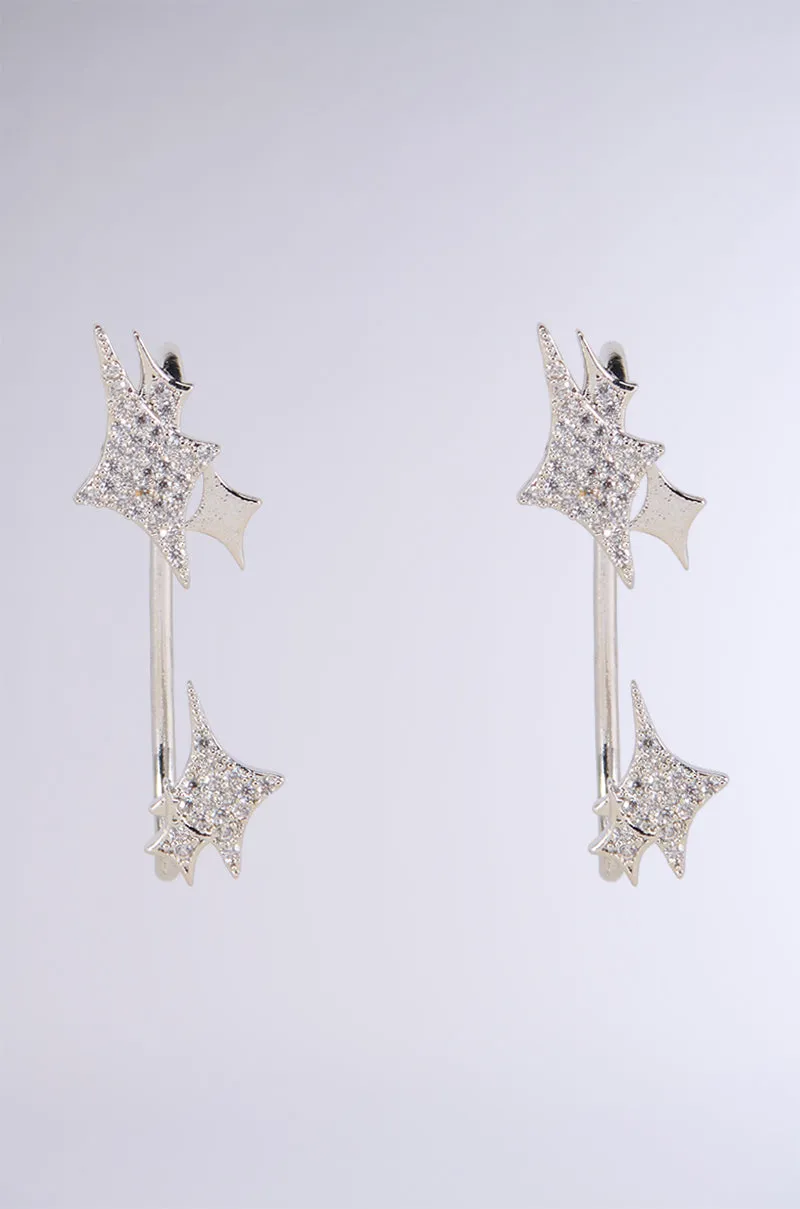 THE BRIGHTEST STAR EAR CUFF IN SILVER sold by AKIRA