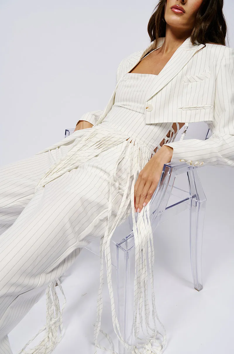 OVER THE TOP CROPPED BLAZER IN WHITE sold by AKIRA product image thumbnail 2