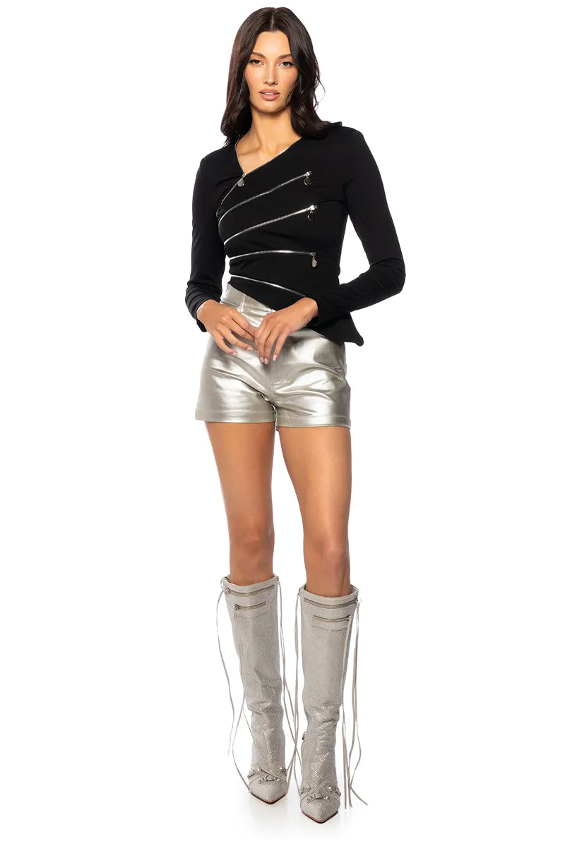 CLEO ONE SHOULDER ZIPPER DETAIL TOP sold by AKIRA product image thumbnail 3