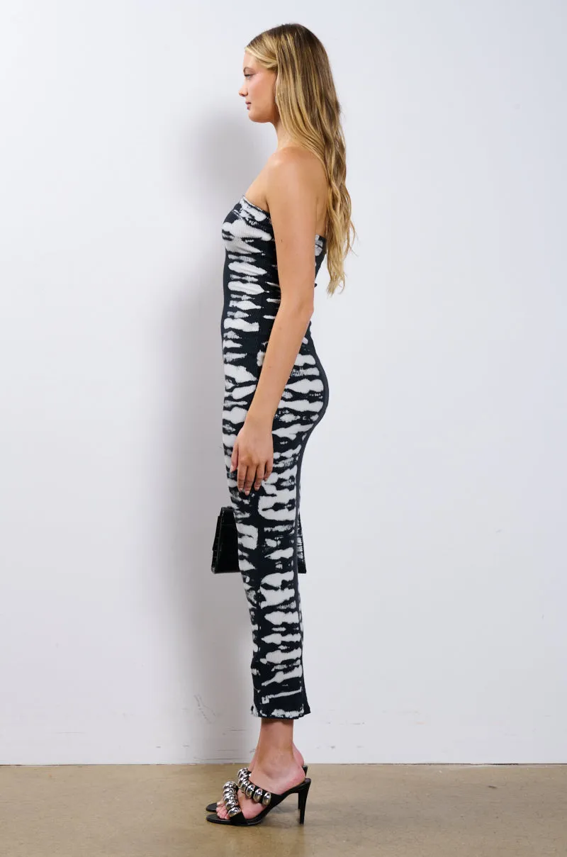 ROXANNE KNIT TIE DYE MIDI DRESS sold by AKIRA product image thumbnail 3