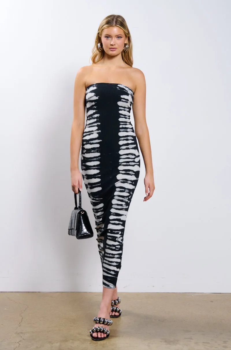 ROXANNE KNIT TIE DYE MIDI DRESS sold by AKIRA product image thumbnail 2