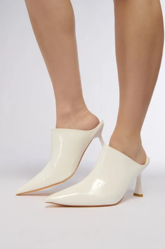 AZALEA WANG SAKURA WHITE MULE PUMP sold by AKIRA