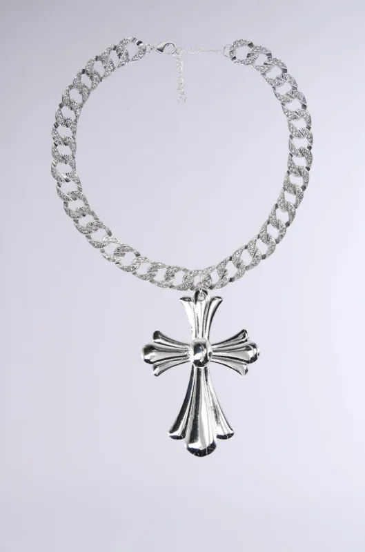 EVERYTHING CHROME NECKLACE sold by AKIRA