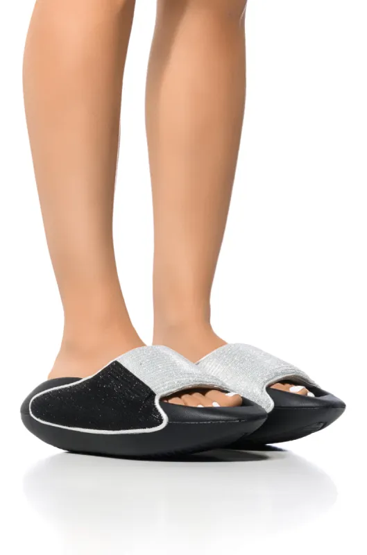 EGOMAR QUILTED DESIGN SLIP ON SANDAL IN SILVER sold by AKIRA