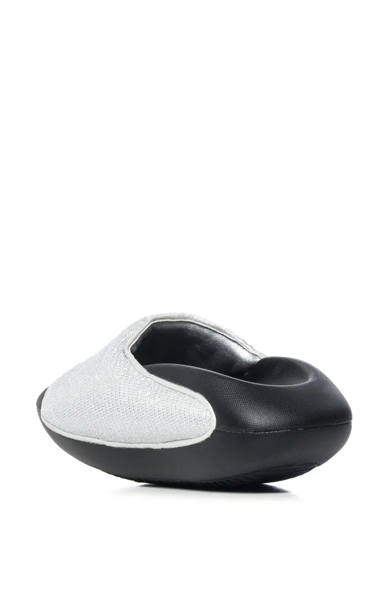 EGOMAR QUILTED DESIGN SLIP ON SANDAL IN SILVER sold by AKIRA product image thumbnail 5