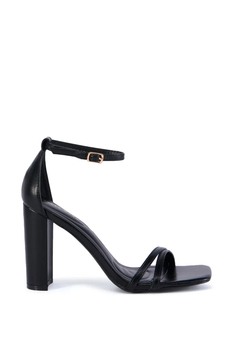 AZALEA WANG LELAND BLACK CHUNKY HEEL SANDAL sold by AKIRA product image thumbnail 2