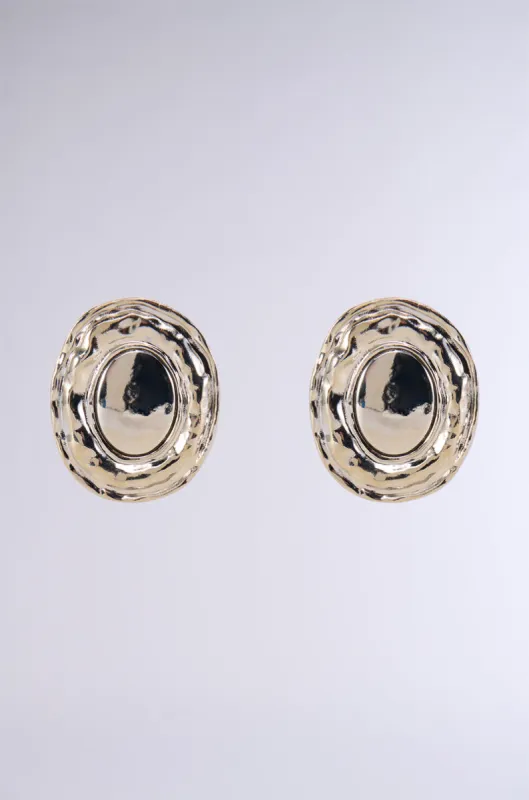 MOD GAL EARRING sold by AKIRA