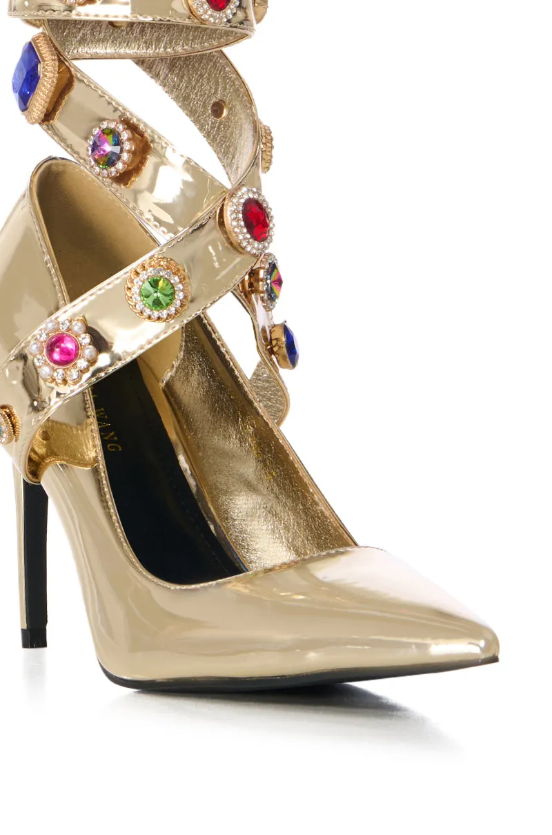 AZALEA WANG SOYOKAZE GOLD EMBELLISHED PUMP sold by AKIRA product image thumbnail 5