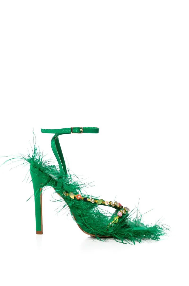 AZALEA WANG VILLIE GREEN FEATHER SANDAL sold by AKIRA product image thumbnail 2