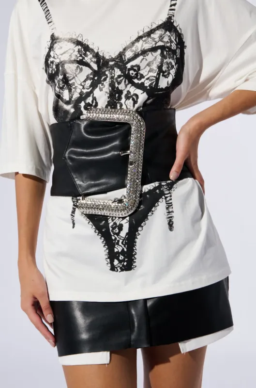 OVERSIZED IS BETTER BLING BELT sold by AKIRA