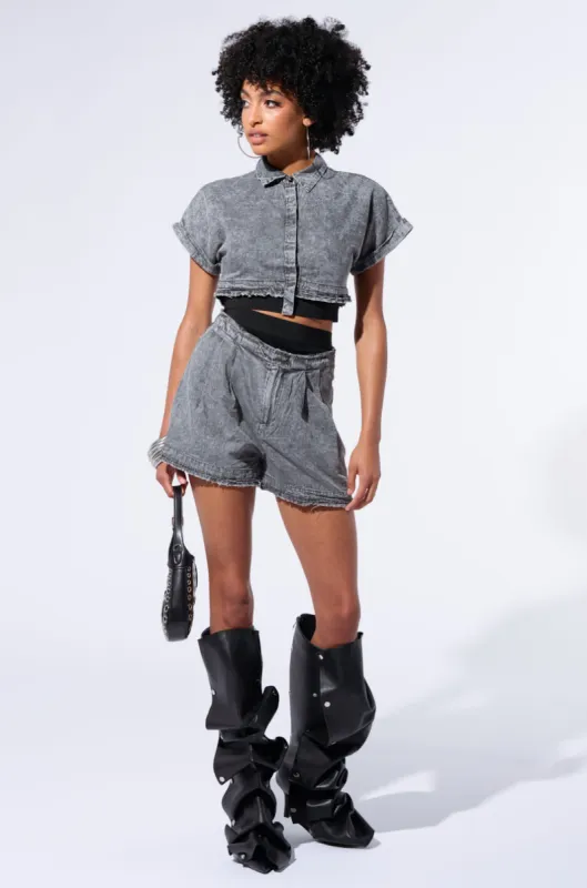 MIDDAY PARK DATE HIGH WAIST SHORT sold by AKIRA