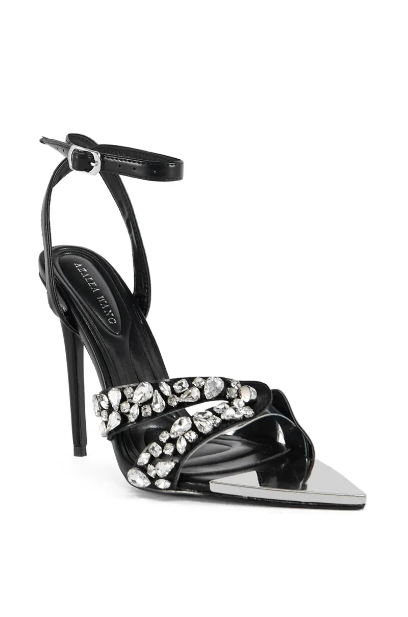 AZALEA WANG LIGHTYEAR BLACK SANDAL sold by AKIRA product image thumbnail 4