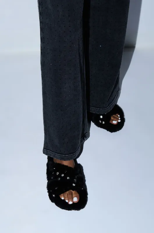 AZALEA WANG MELONIE BLACK SANDAL sold by AKIRA