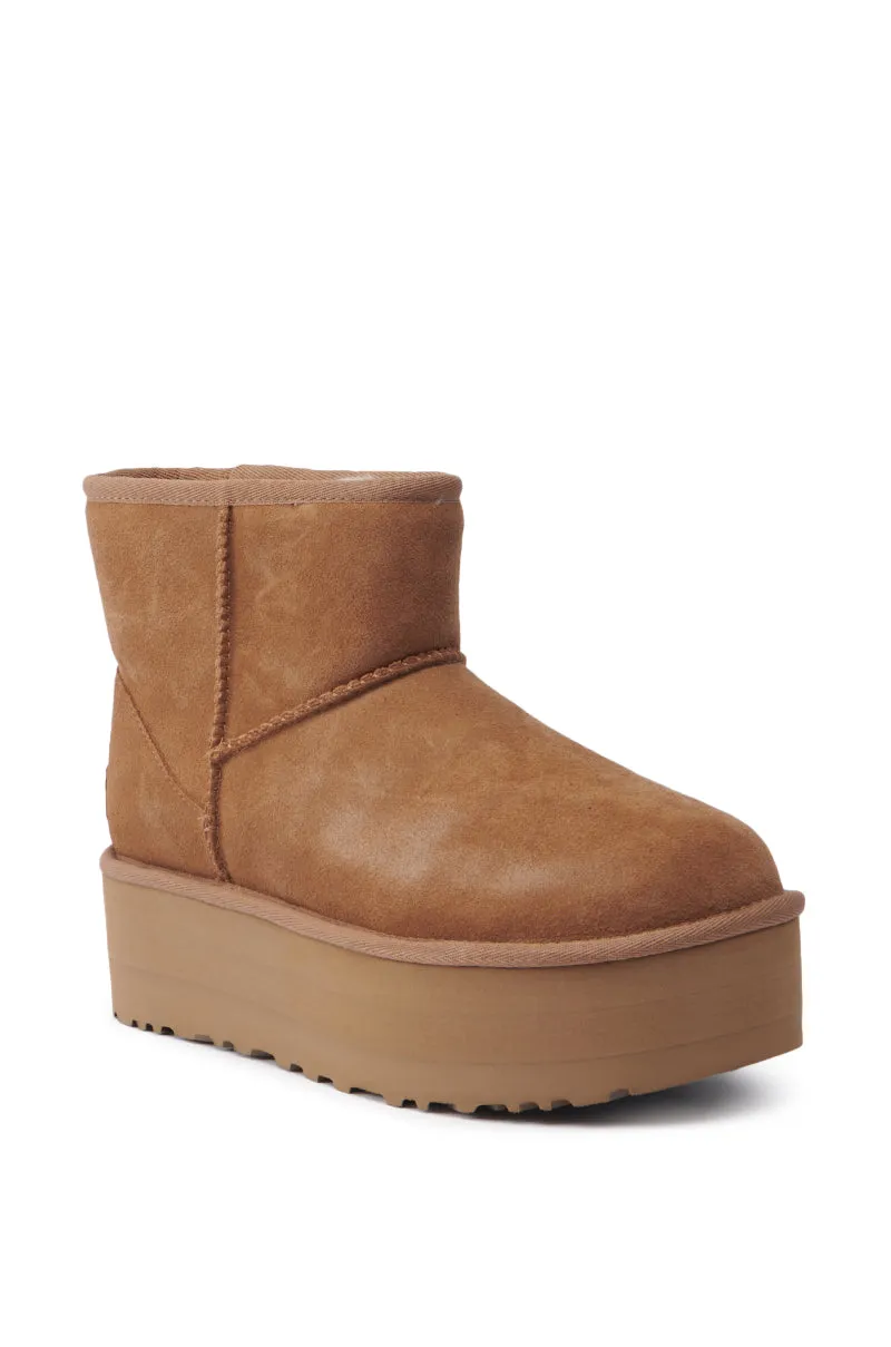 UGG CLASSIC MINI PLATFORM BOOTIE IN CHESTNUT sold by AKIRA product image thumbnail 4
