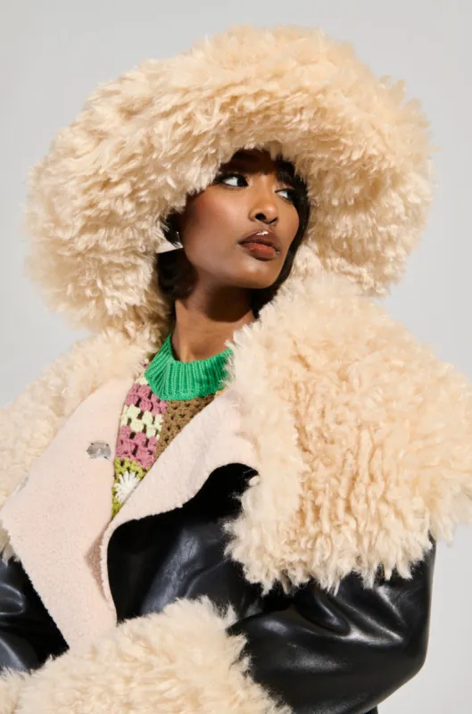 ULTIMATE FLUFF BUCKET HAT sold by AKIRA