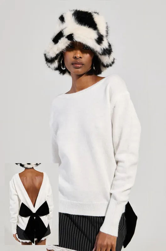 BOW DOWN SWEATER sold by AKIRA