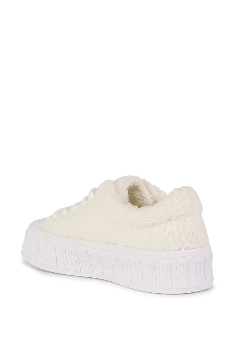 AZALEA WANG SOSI WHITE SNEAKER sold by AKIRA product image thumbnail 5