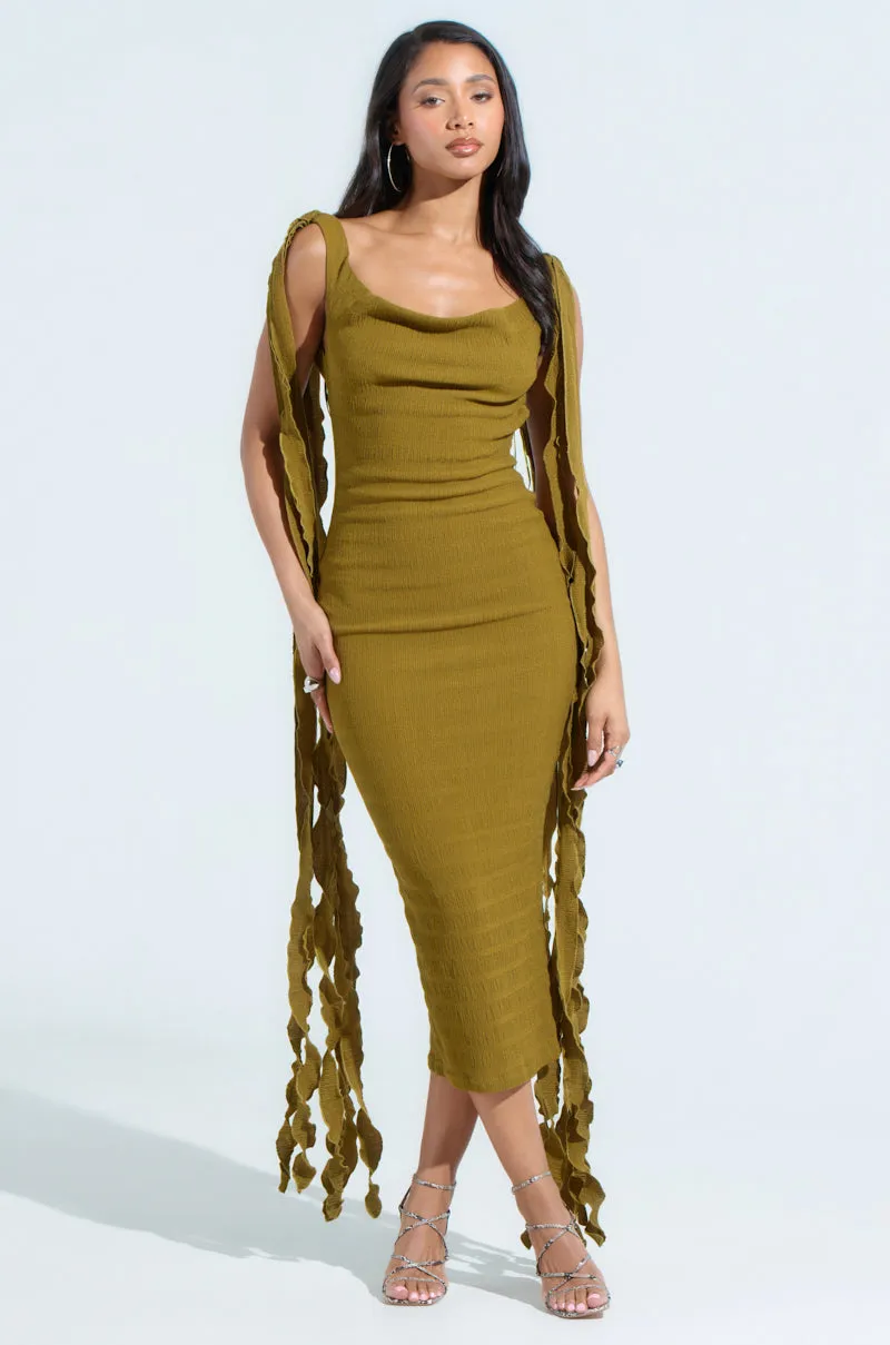 GET LIKE ME BACKLESS MIDI DRESS IN GREEN sold by AKIRA product image thumbnail 4
