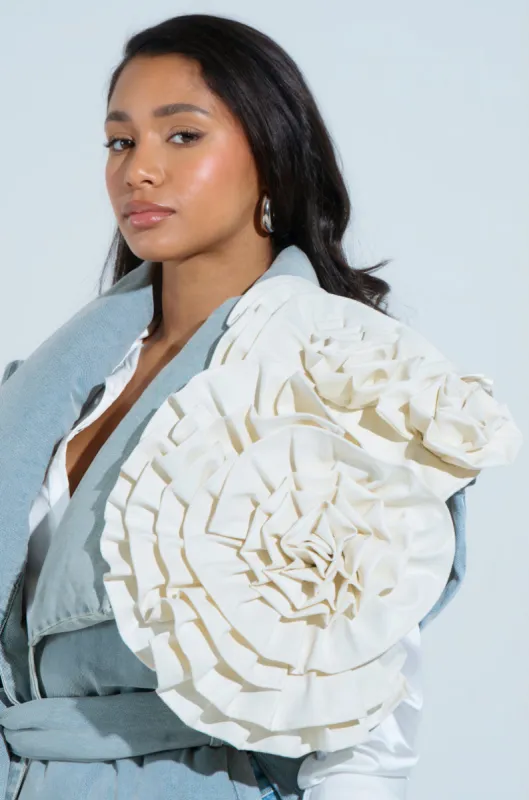 BLOOMING PU OVERSIZED BROOCH made by AKIRA