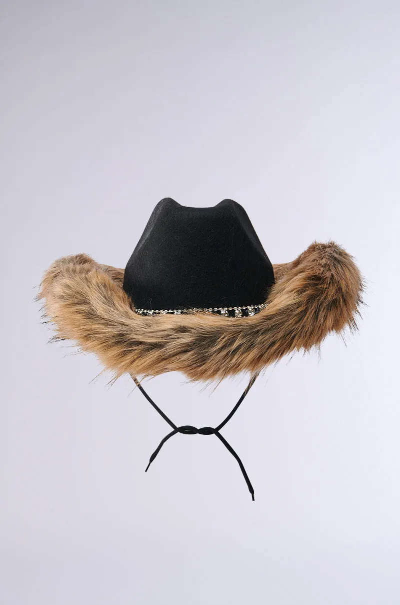 IS THIS EXTRA FUR COWBOY HAT sold by AKIRA product image thumbnail 3
