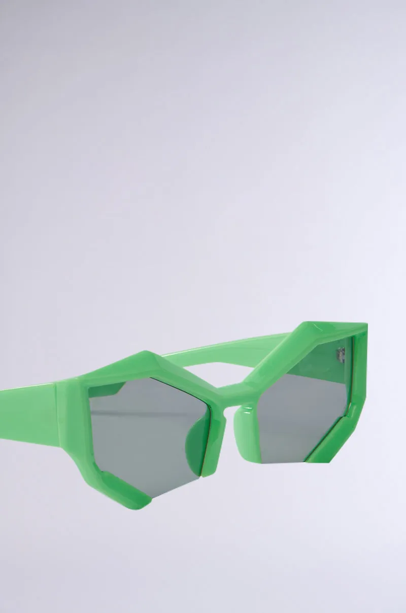 TO THE FUTURE SUNGLASSES sold by AKIRA product image thumbnail 5
