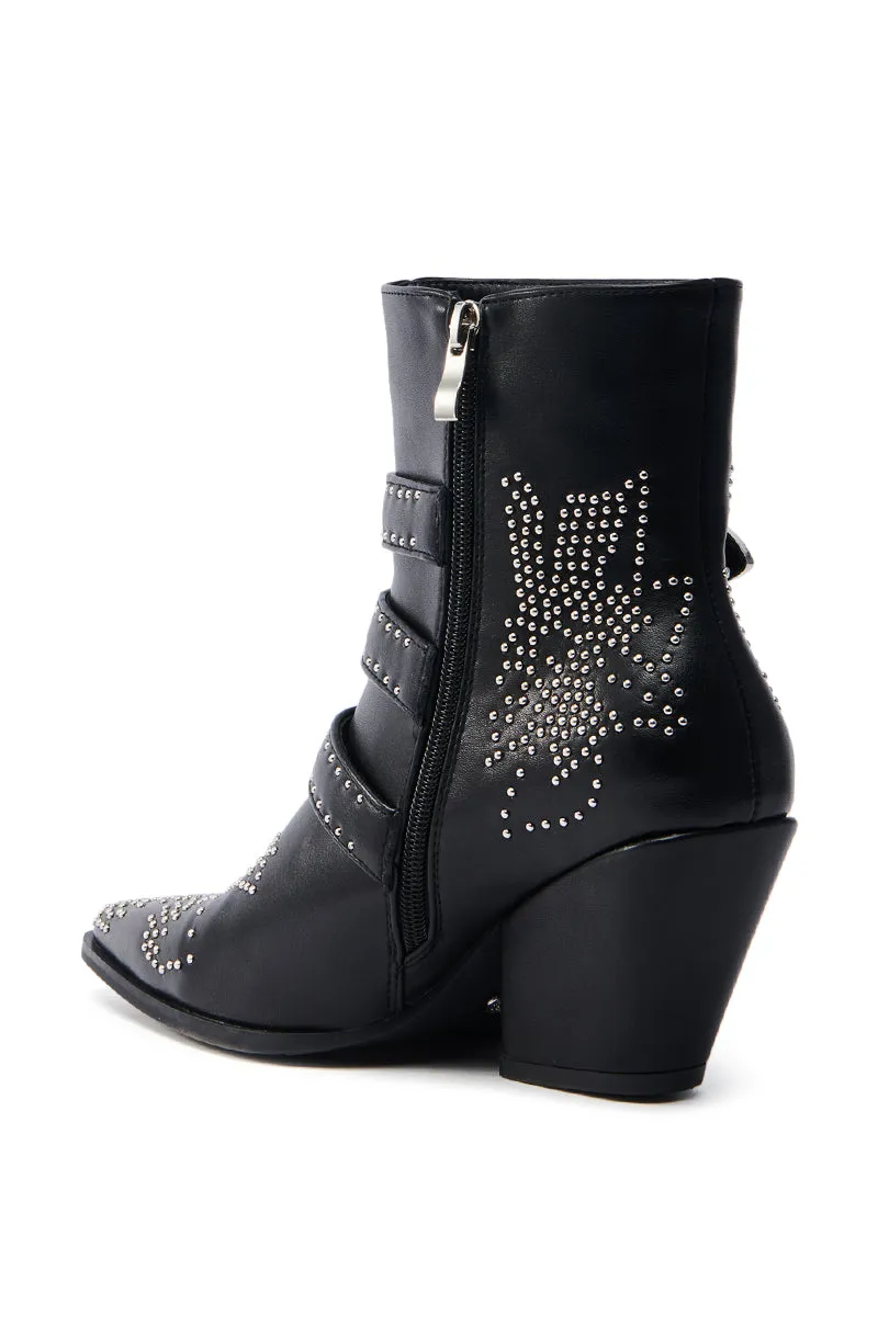AZALEA WANG CELENA BLACK WESTERN BOOTIE sold by AKIRA product image thumbnail 4