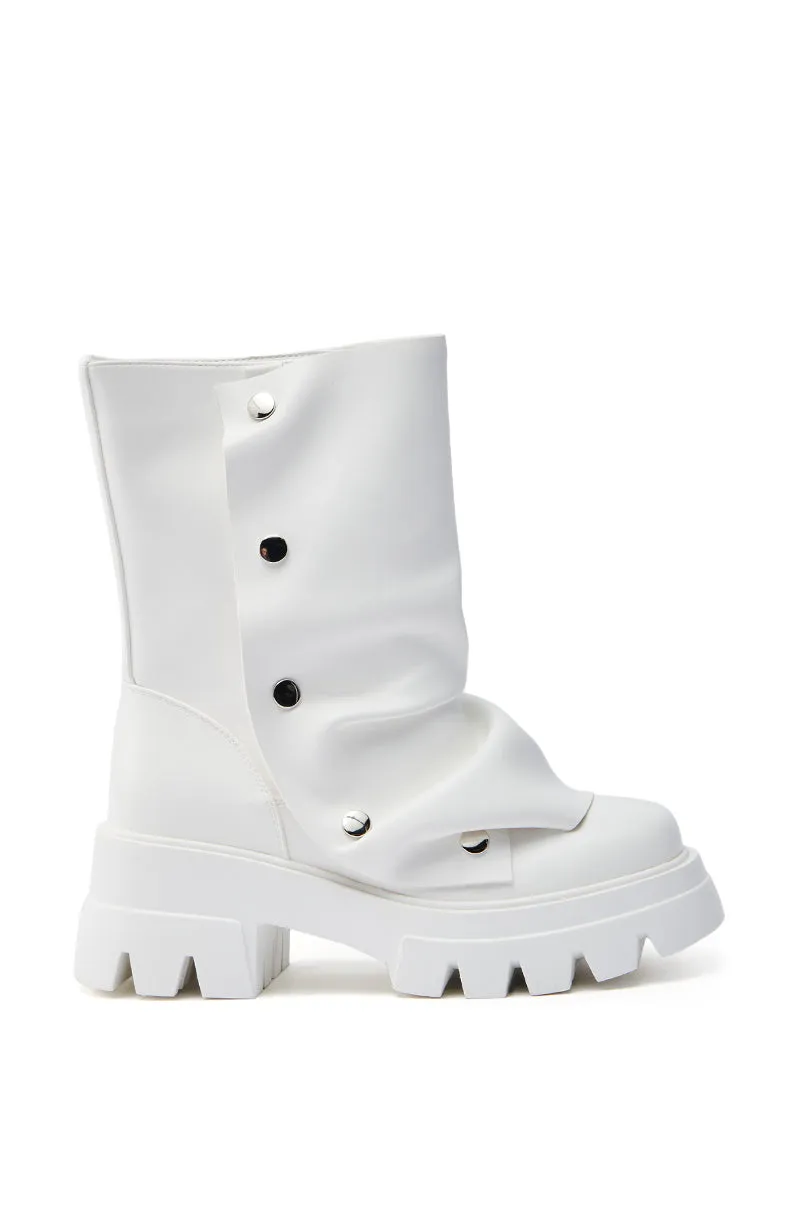 AZALEA WANG BHARTI WHITE SNAP BOOTIE sold by AKIRA product image thumbnail 5