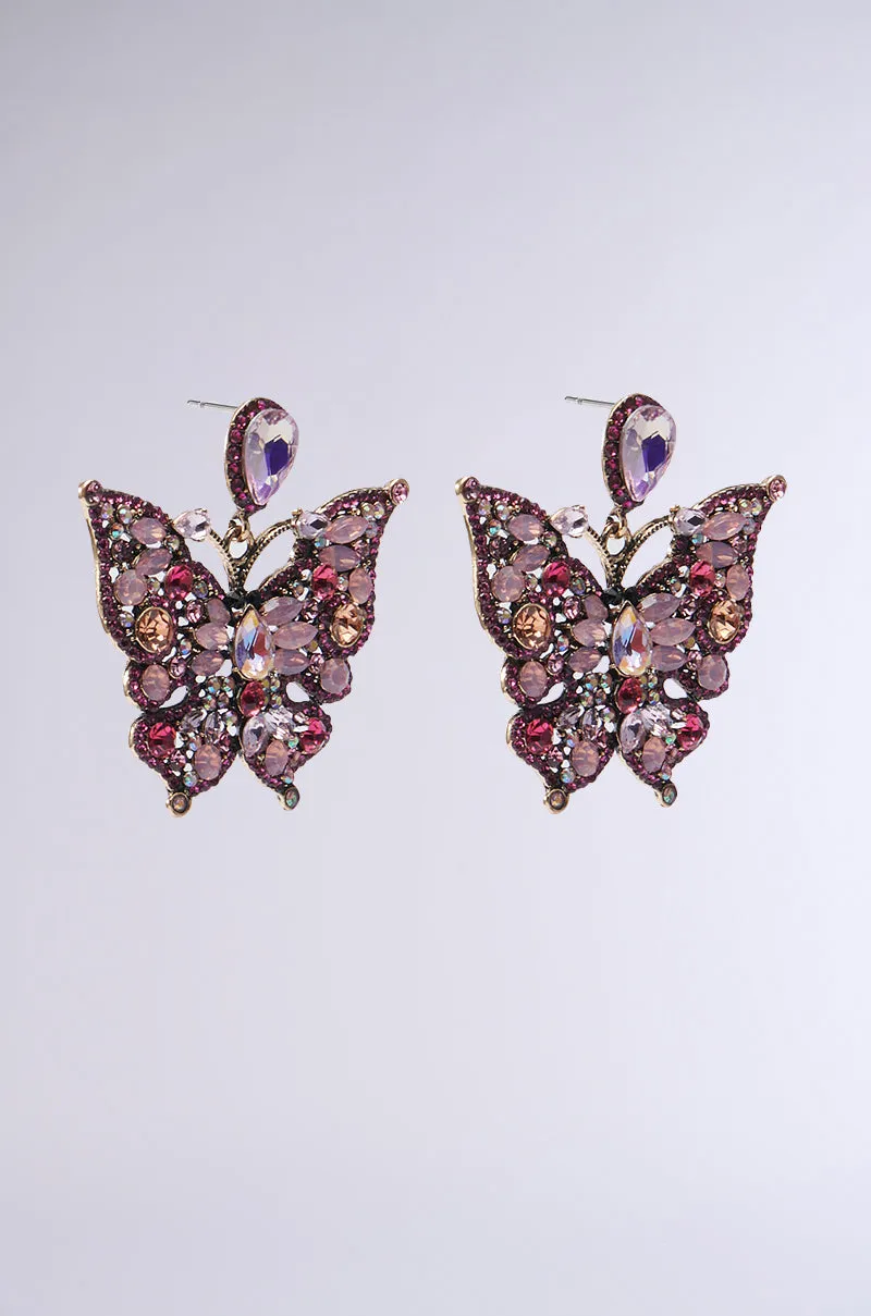 CHASE ME EARRING sold by AKIRA product image thumbnail 3