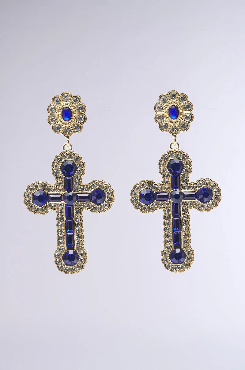 QUEEN SHI CROSS EARRING sold by AKIRA