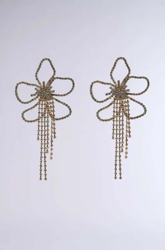 IN THE GARDEN EARRING sold by AKIRA