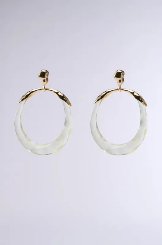 CLEARLY A YES EARRING sold by AKIRA