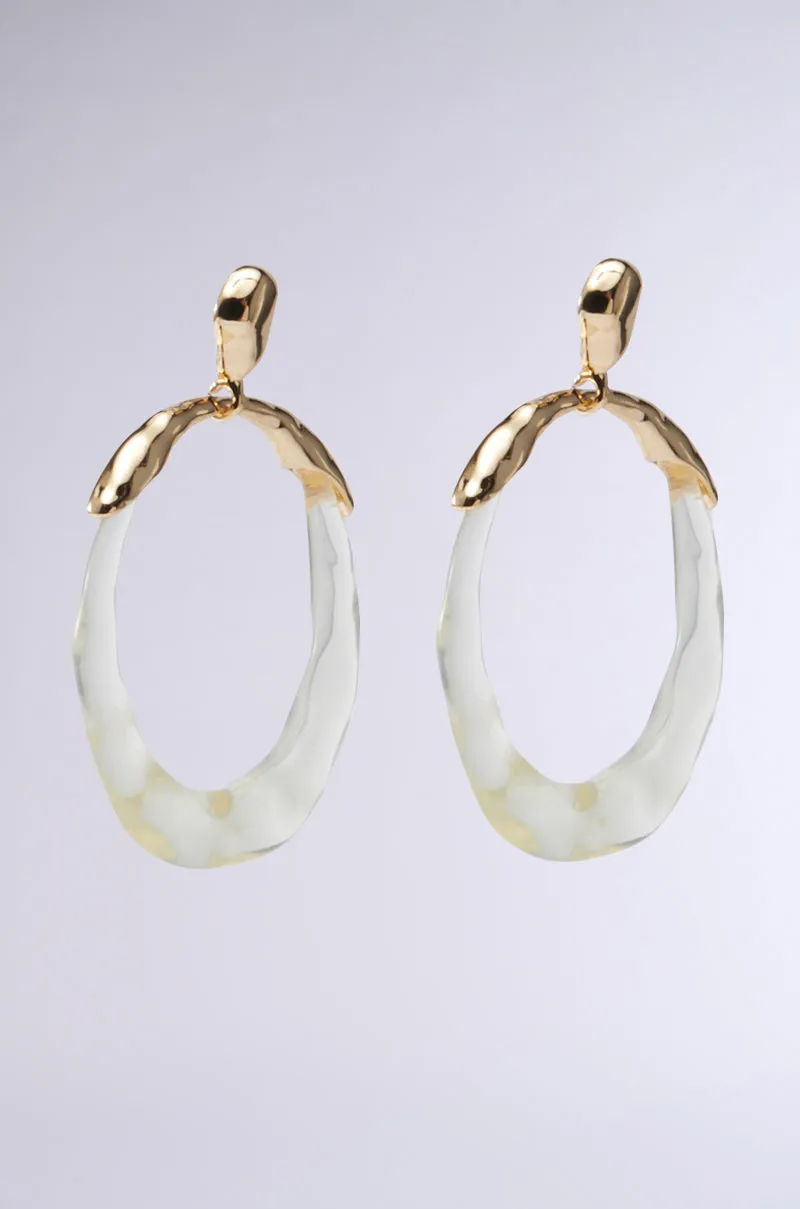 CLEARLY A YES EARRING sold by AKIRA product image thumbnail 3