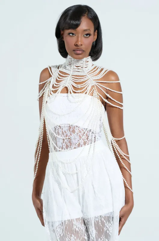 FEELIN DEMURE BODY CHAIN sold by AKIRA