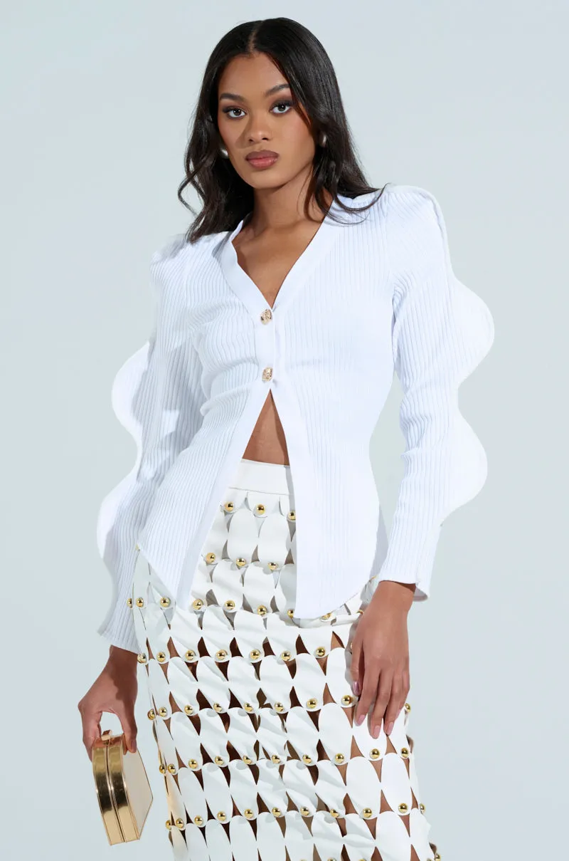WAVY CARDIGAN IN WHITE sold by AKIRA