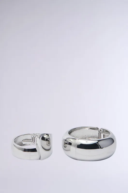 ESSENTIAL BANGLE SET sold by AKIRA