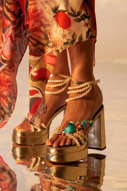 AZALEA WANG ARLETH GOLD SANDAL sold by AKIRA